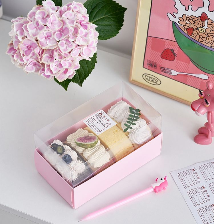 Loại khay nhựa nào đựng bánh kẹo tốt nhất?