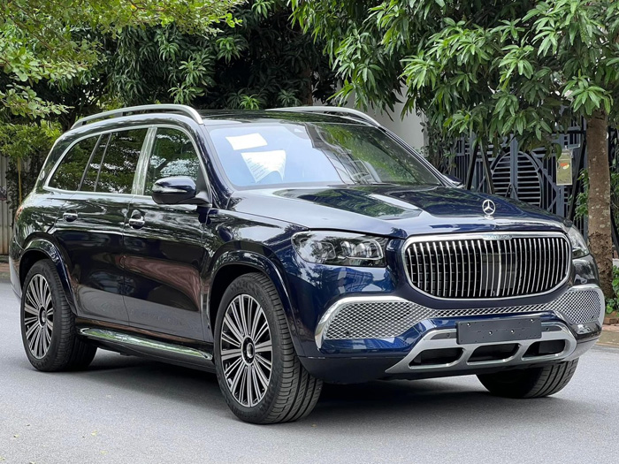 Maybach của hãng nào và có xe Maybach 9 chỗ không?