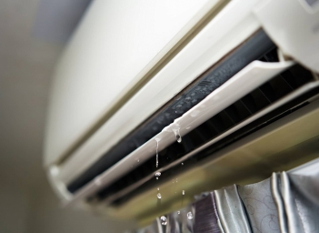 Máy lạnh bị chảy nước do đâu và cách xác định đúng lỗi